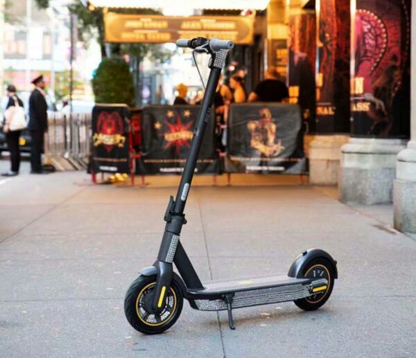 Segway Ninebot MAX G30LP/G30P/D38U Electric Kick Scooter - Image 2